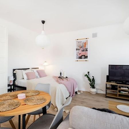 Ciche Studio, Blisko Metra Politechnika, Parking Apartment Варшава Екстериор снимка