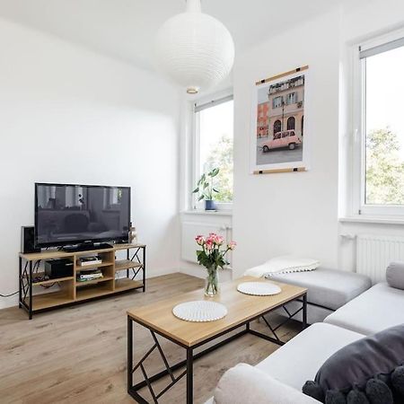 Ciche Studio, Blisko Metra Politechnika, Parking Apartment Варшава Екстериор снимка