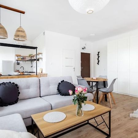 Ciche Studio, Blisko Metra Politechnika, Parking Apartment Варшава Екстериор снимка