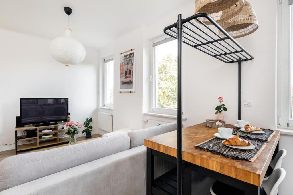 Ciche Studio, Blisko Metra Politechnika, Parking Apartment Варшава Екстериор снимка